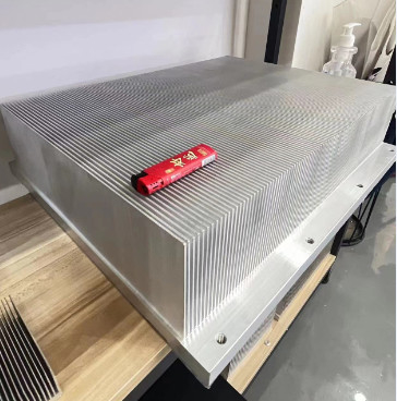 26KG Lampu Tanaman LED Pelat Dasar Aluminium Skived Heat Sink Untuk Grown Light LED