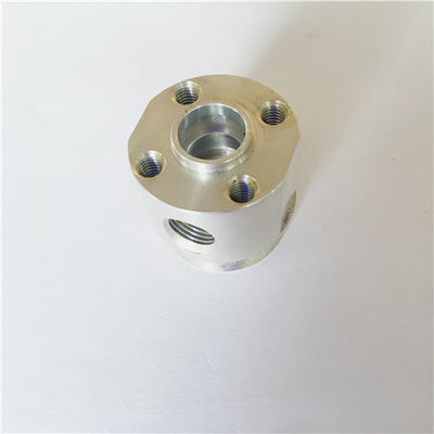 Clear Anodize CNC Machining Process Parts High Precious Dengan Lubang